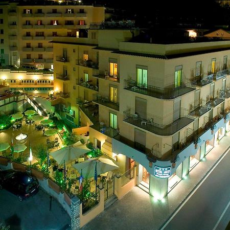 Hotel Ascot Sorrento Exterior photo