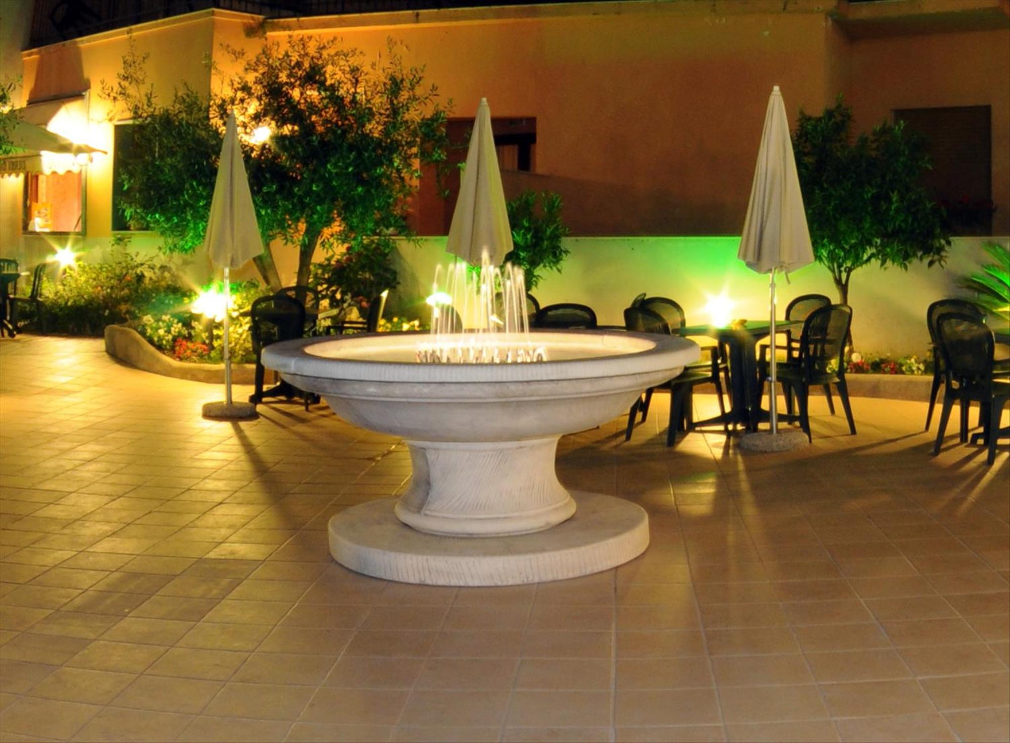 Hotel Ascot Sorrento Exterior photo