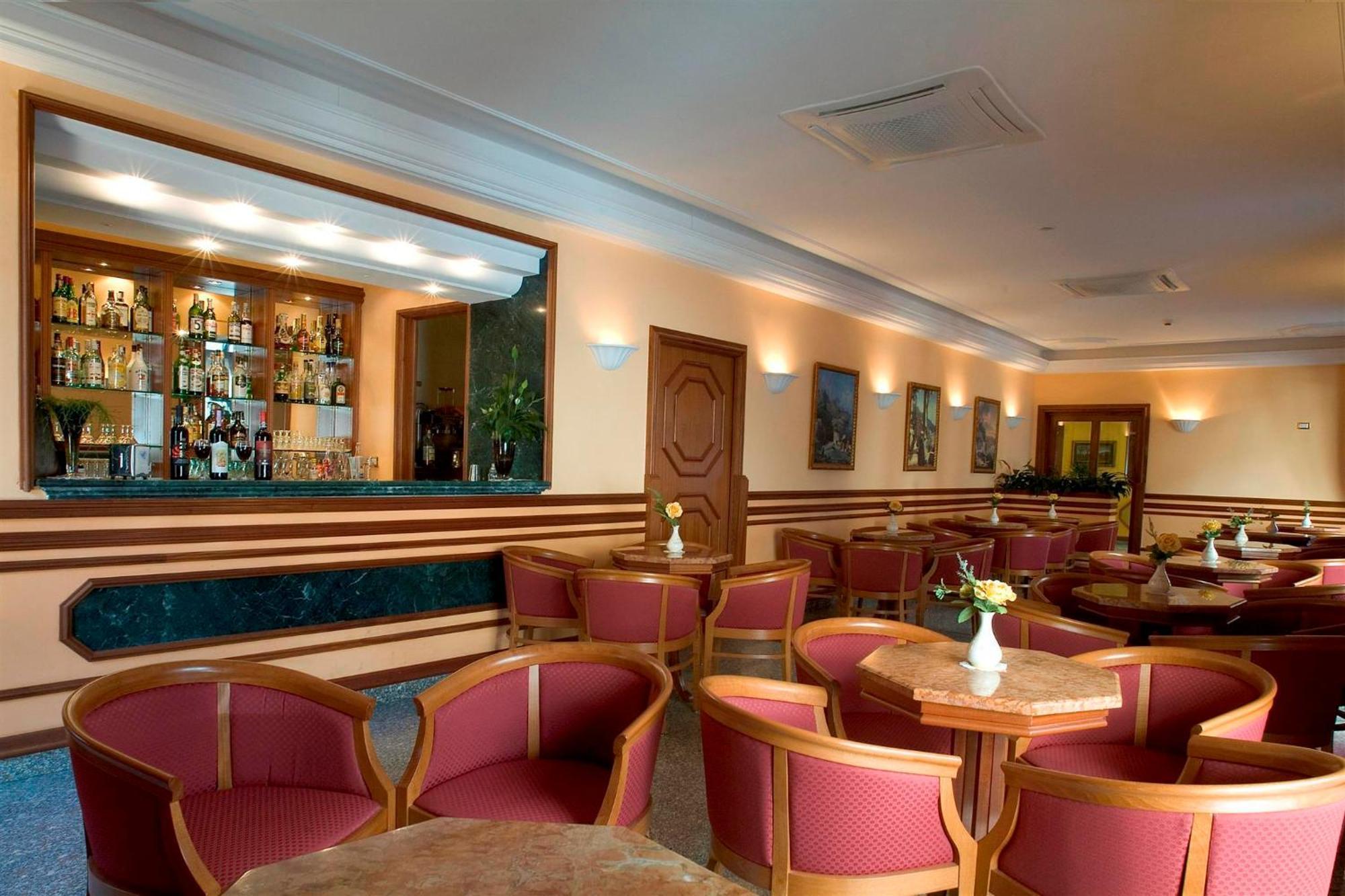 Hotel Ascot Sorrento Exterior photo