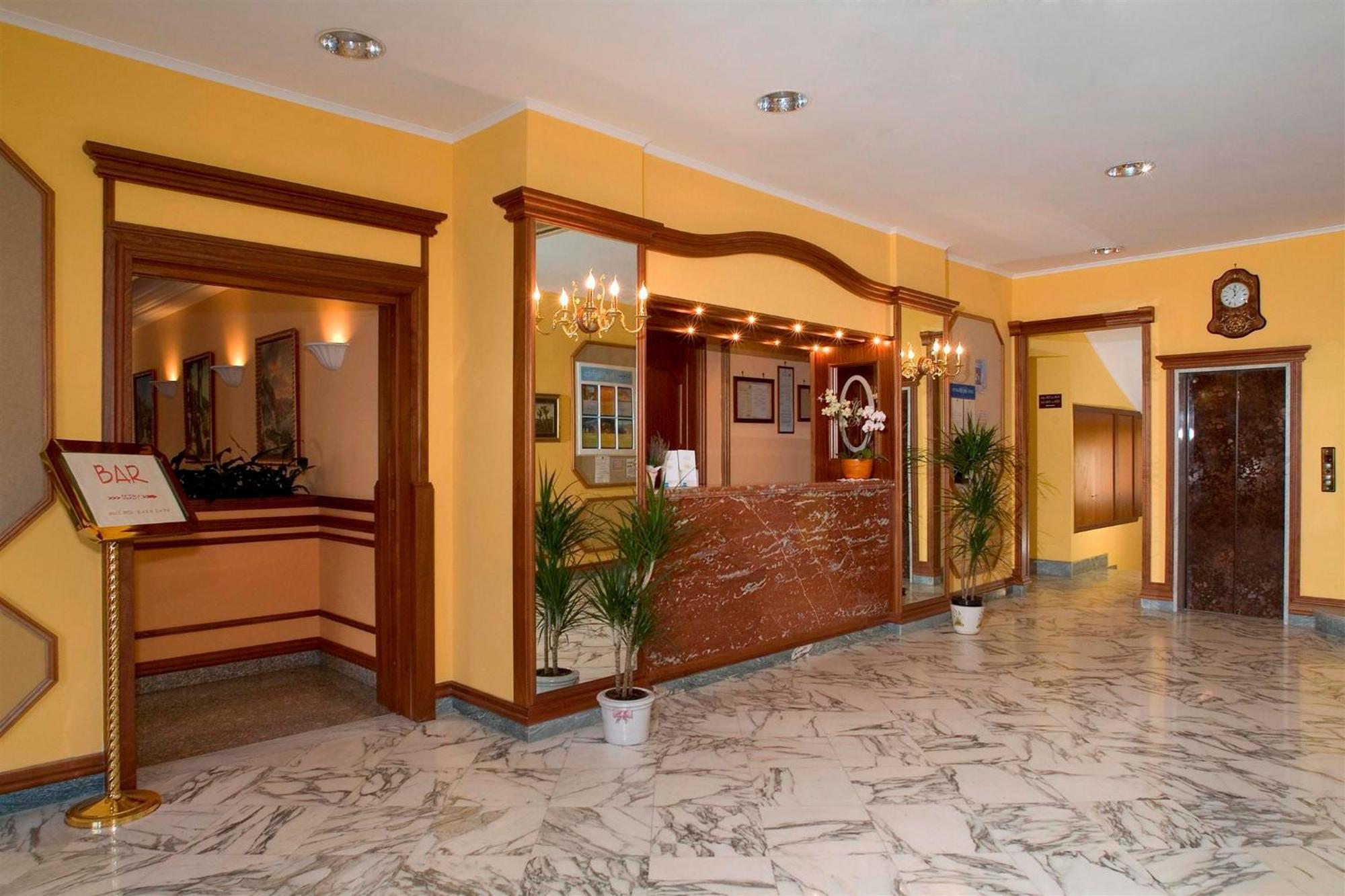 Hotel Ascot Sorrento Exterior photo