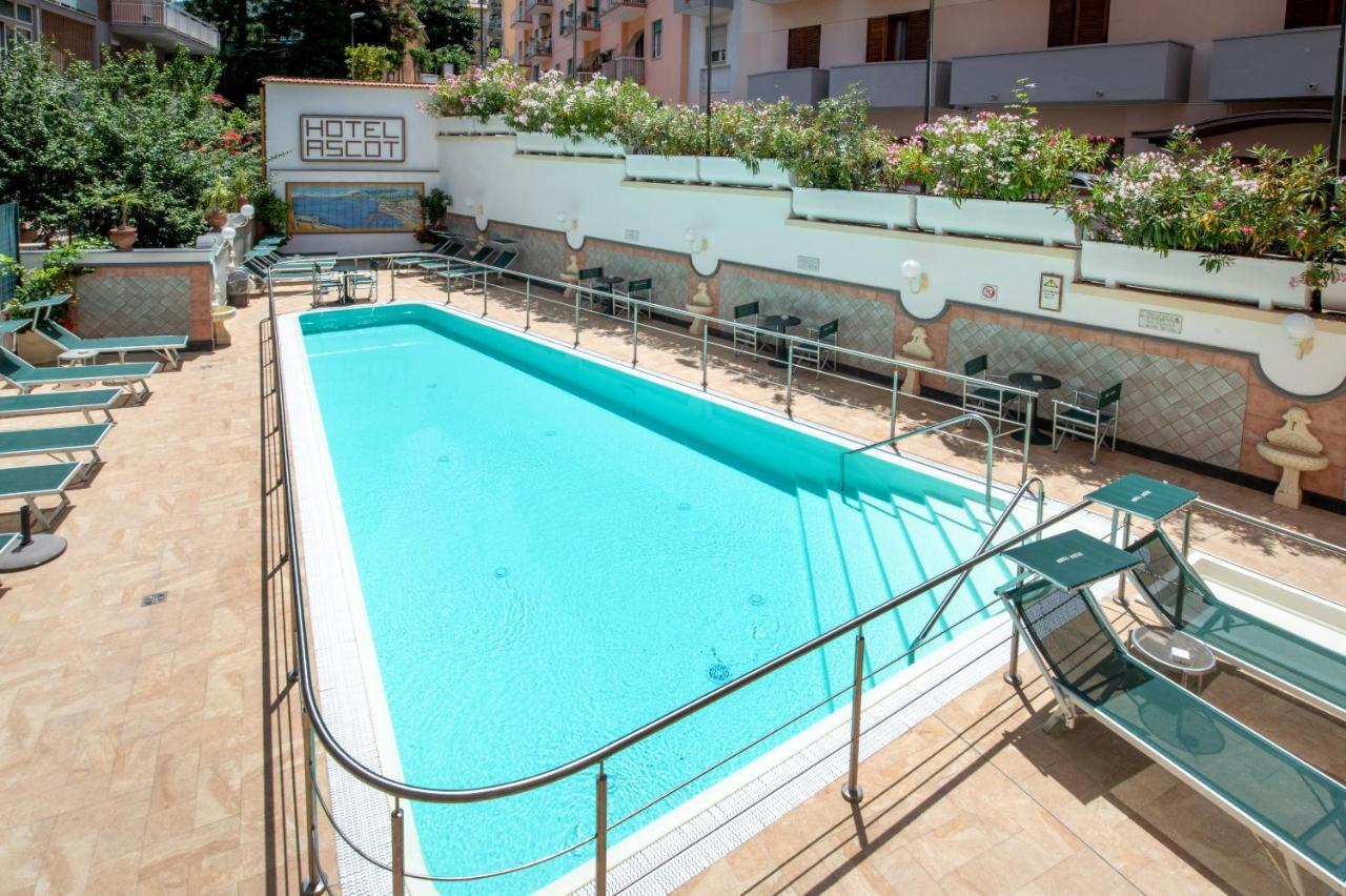 Hotel Ascot Sorrento Exterior photo
